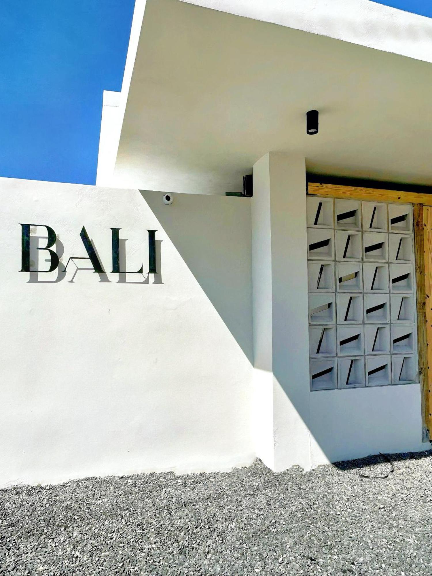 קרולינה Bali Posh Hotel Pr מראה חיצוני תמונה