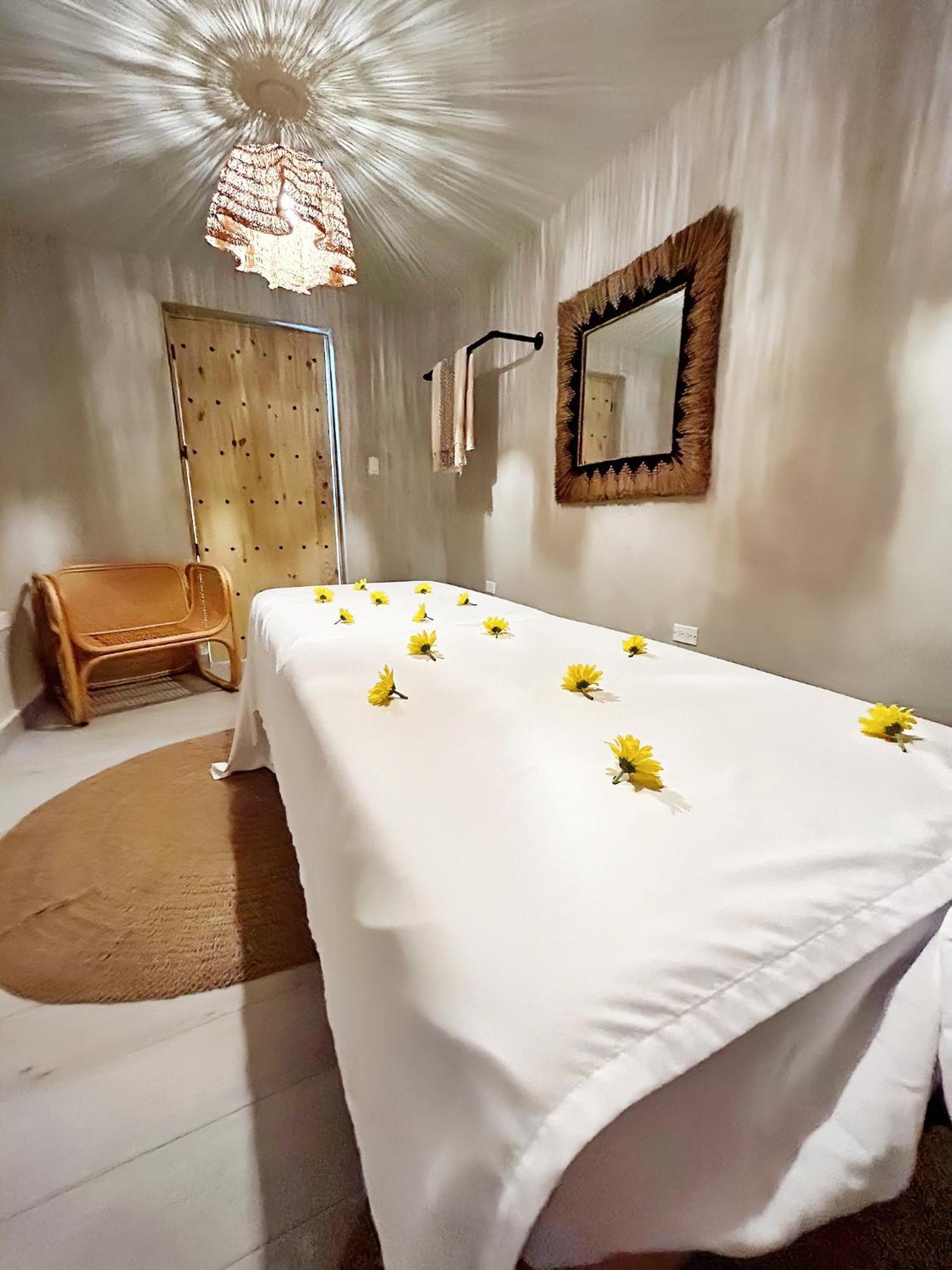 קרולינה Bali Posh Hotel Pr מראה חיצוני תמונה